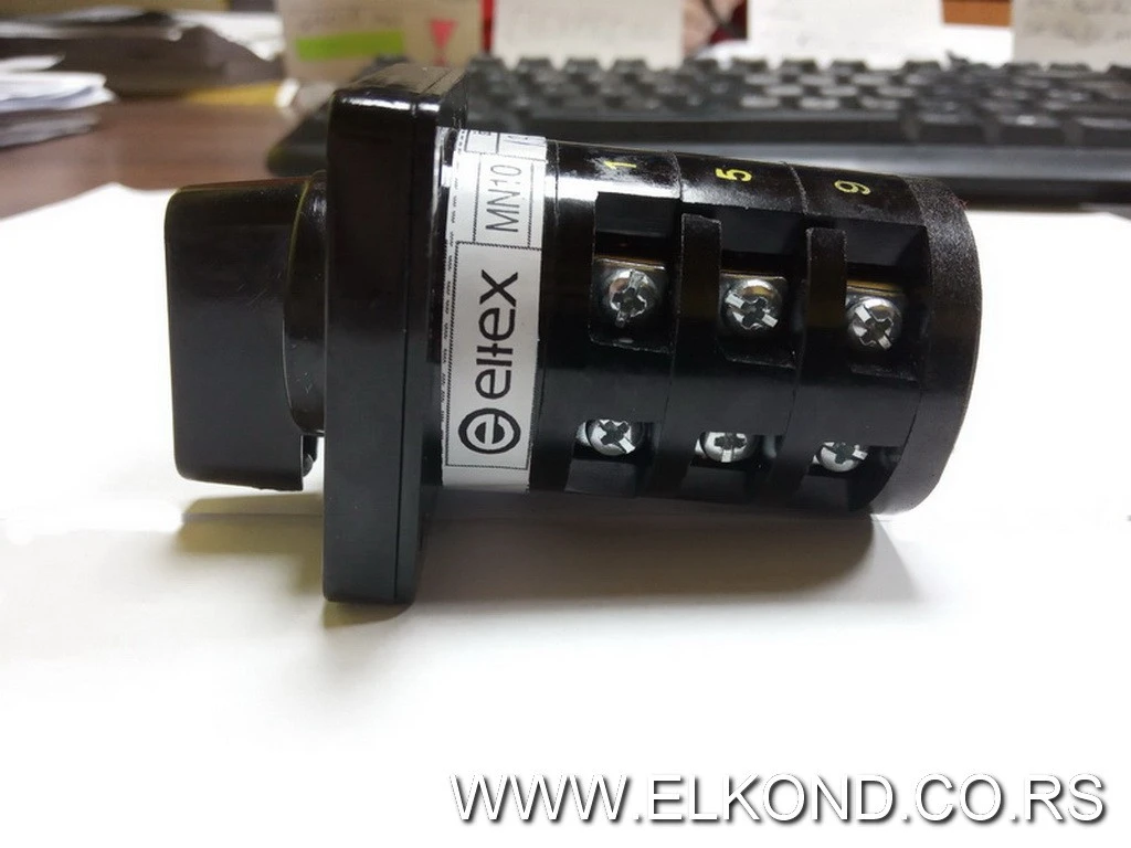 GREBENASTI PREKIDAČ GS10-135U (0-1-2 3P)